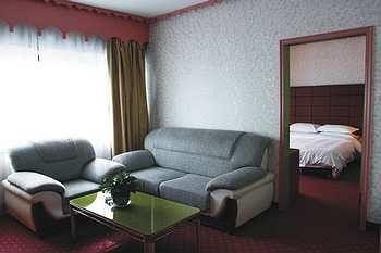 Urumqi Jingu Hotel 外观 照片