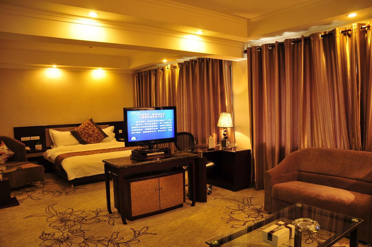 Urumqi Jingu Hotel 外观 照片